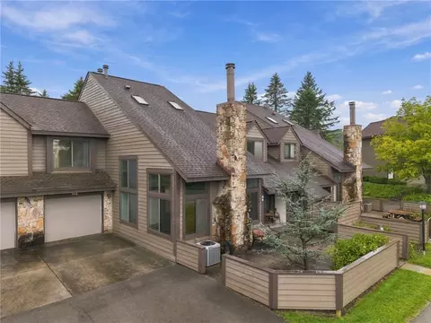 N4 Sunridge Drive, Champion, PA 15622
