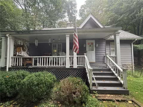 1534 Butler Plank Rd, Glenshaw, PA 15116