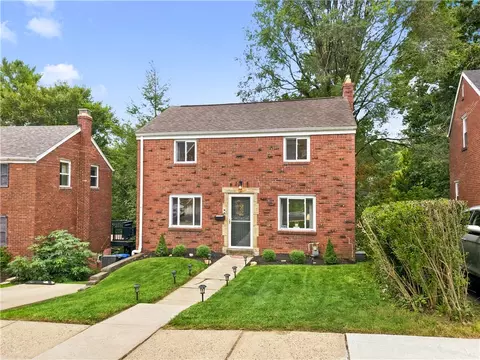 3949 Meadowbrook Blvd, Pittsburgh, PA 15227
