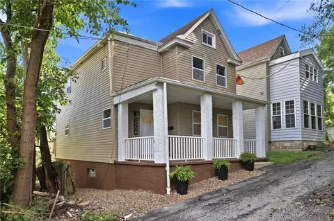 2208 Lehigh St, Pittsburgh, PA 15218