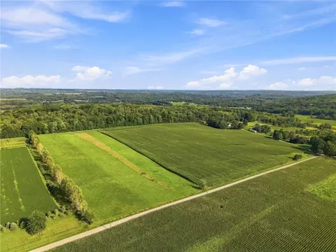 0000 Smith Rd, New Wilmington, PA 16142