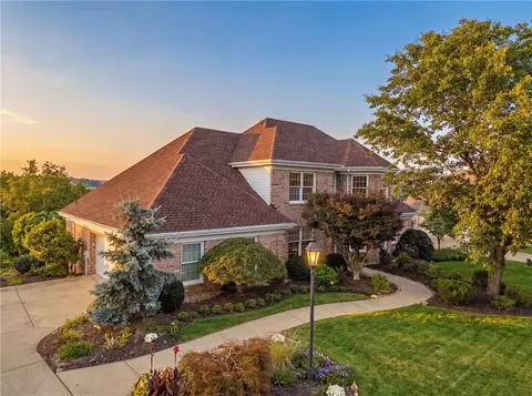 4120 Breckenridge Dr, Presto, PA 15142