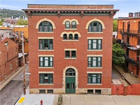 1112 Palo Alto St #D, Pittsburgh, PA 15212