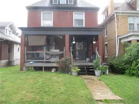 31 Stowe St, Pittsburgh, PA 15205