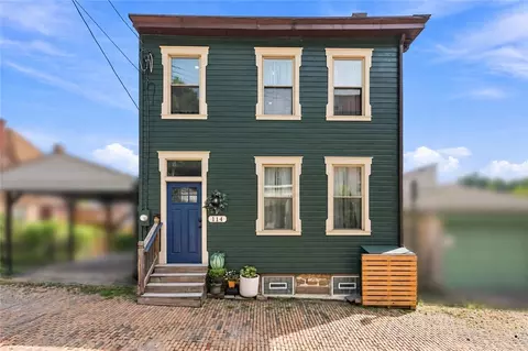 114 Hays St, Pittsburgh, PA 15209