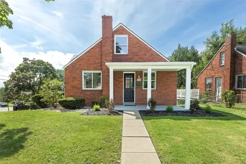 3306 Fieldcrest Dr, North Versailles, PA 15137