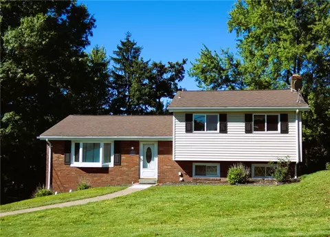 8459 Ridgemont Rd, Pittsburgh, PA 15237