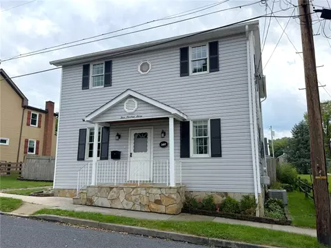 307 W Church St, Ligonier, PA 15658
