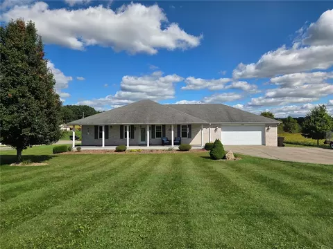 305 Dick Rd, Butler, PA 16001