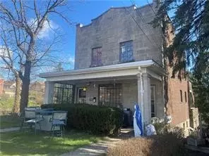 2736 Middletown, Pittsburgh, PA 15205