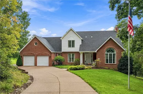 150 Ivy Ln, Venetia, PA 15367