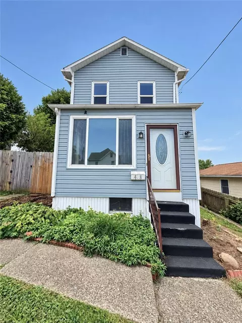 488 New York Ave, Rochester, PA 15074