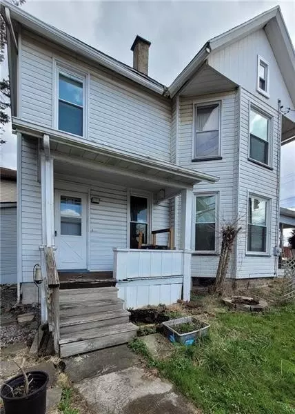 104 Shenango St, Greenville, PA 16125