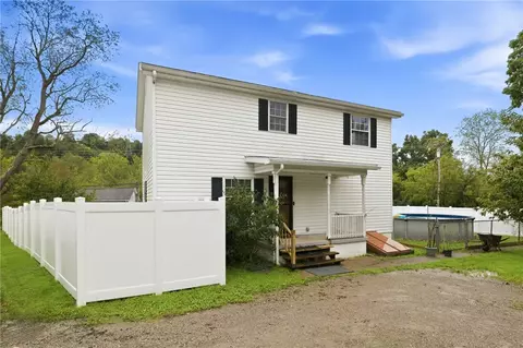 7544 Noblestown Rd, Mcdonald, PA 15057