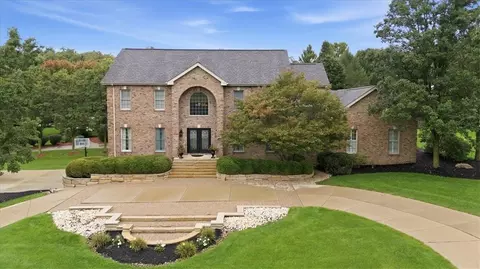 100 Iron Horse Dr, Venetia, PA 15367