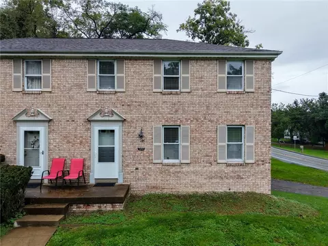 9098 Collington Sq, Allison Park, PA 15101