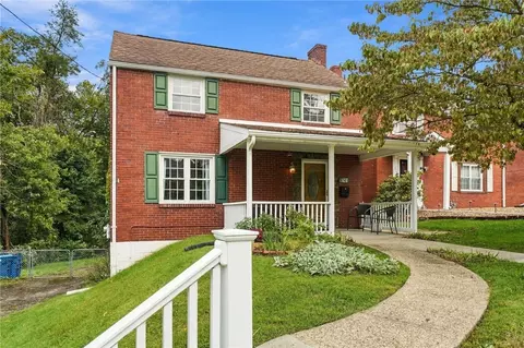 5741 Front St, Verona, PA 15147