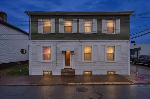 313 7th St, New Brighton, PA 15066