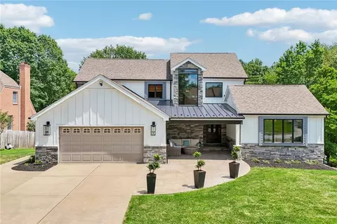 1711 Sturbridge Dr, Sewickley, PA 15143