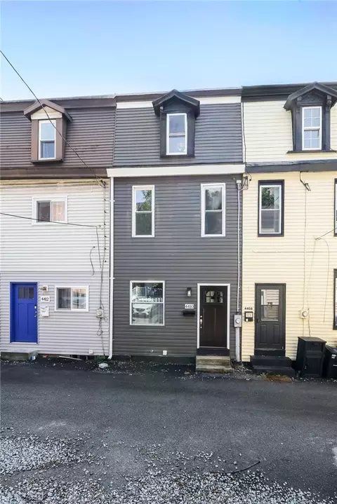 4410 Woolslayer Way, Pittsburgh, PA 15224