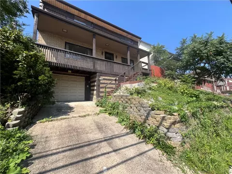 1334 Broadway Ave, East Mckeesport, PA 15035
