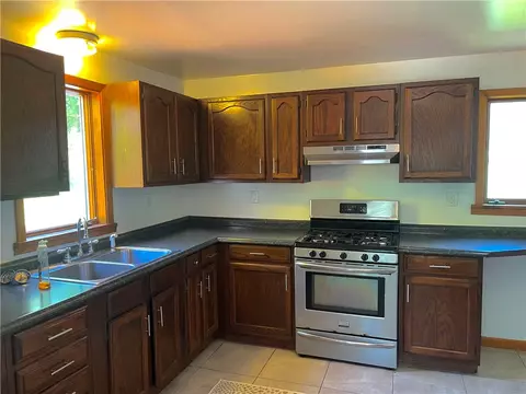 Kitchen - 871 Old State Rd, Apollo, PA 15613 photo 1 of 1