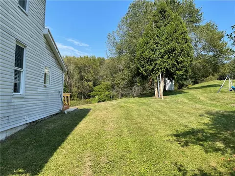 Exterior - 871 Old State Rd, Apollo, PA 15613 photo 2 of 3