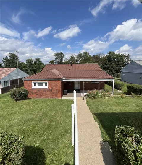 2451 Brodhead Rd, Aliquippa, PA 15001