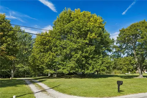 126 James St, Beaver Falls, PA 15010