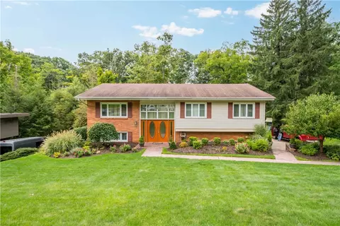 156 Gateshead Dr, Mcmurray, PA 15317