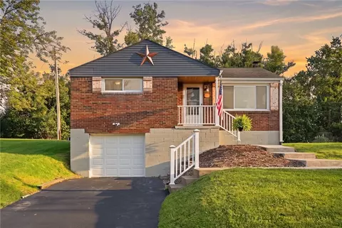 407 Mcdowell Ln, Canonsburg, PA 15317
