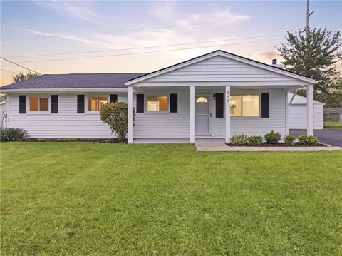 219 Sherwood Dr, Cranberry Township, PA 16066