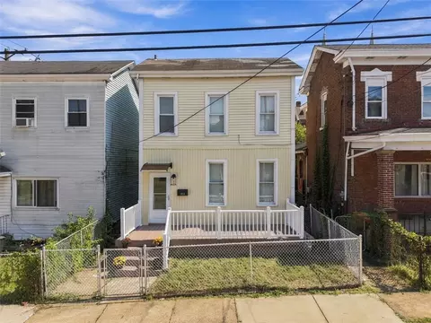 203 Walter St, Pittsburgh, PA 15210