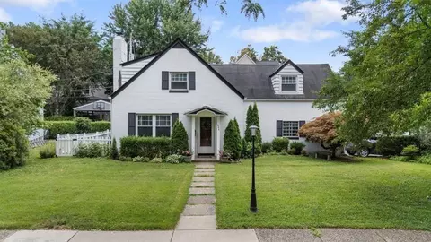 604 Charette, Sewickley, PA 15143