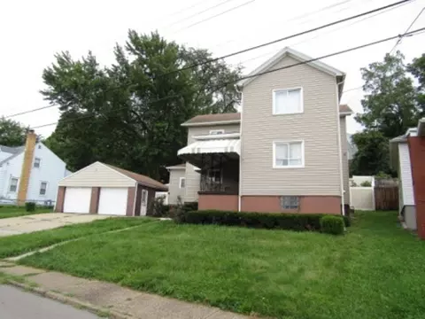 3744 Watson St, Baden, PA 15005