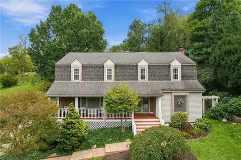 117 Yorktown Rd, Mcmurray, PA 15317