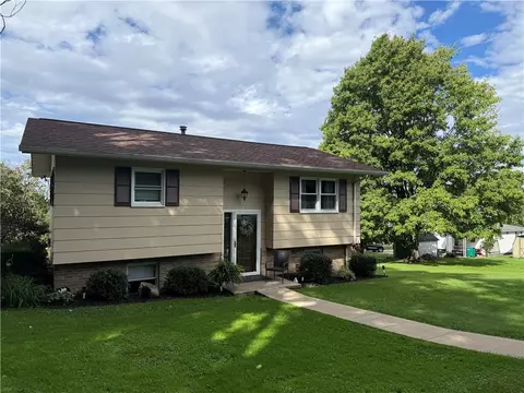 222 East Ave, Indiana, PA 15701