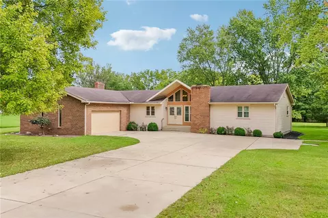 127 Lakeview St, Bessemer, PA 16112