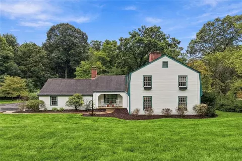 140 Witherow Rd, Sewickley, PA 15143