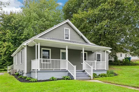 206 E Tempalena Ave, New Castle, PA 16102