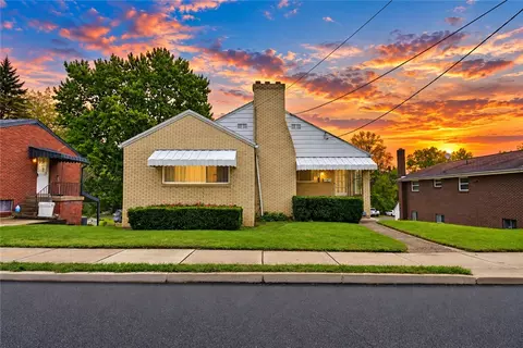 540 Craighead St, Canonsburg, PA 15317