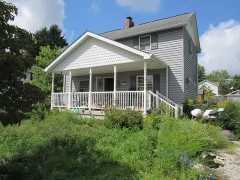 126 1st St, Mather, PA 15346