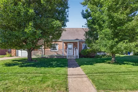 1116 Sarah St, Bridgeville, PA 15017