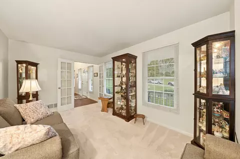 Entry Way - 115 Pine Nut, Eighty Four, PA 15330 photo 2 of 3