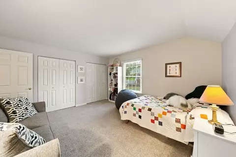 Bedroom - 115 Pine Nut, Eighty Four, PA 15330 photo 4 of 6
