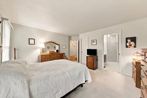 Bedroom - 115 Pine Nut, Eighty Four, PA 15330 photo 2 of 6