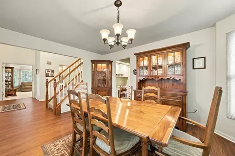 Dining - 115 Pine Nut, Eighty Four, PA 15330 photo 1 of 2