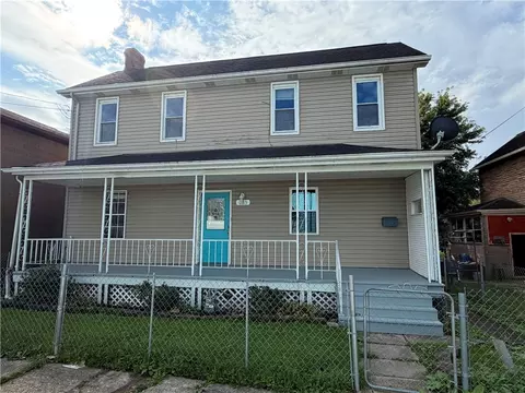 613 1st St, Charleroi, PA 15022