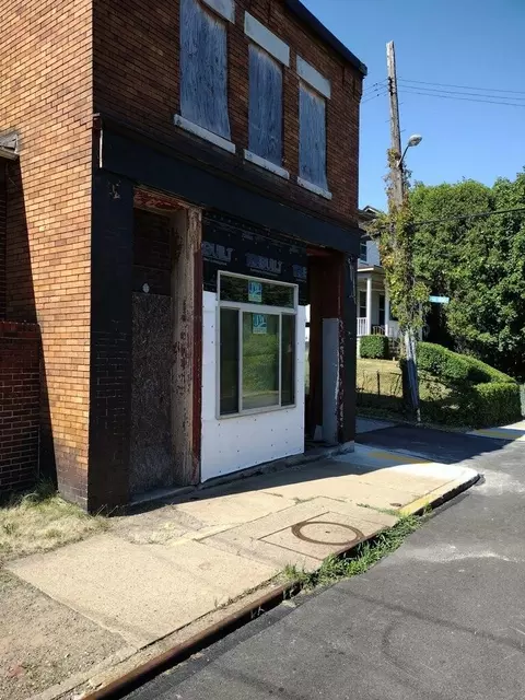 611 Lincoln Ave, Pittsburgh, PA 15206