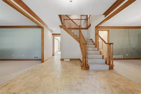 Entry Way - 706 Audubon Dr, Mars, PA 16046 photo 1 of 6